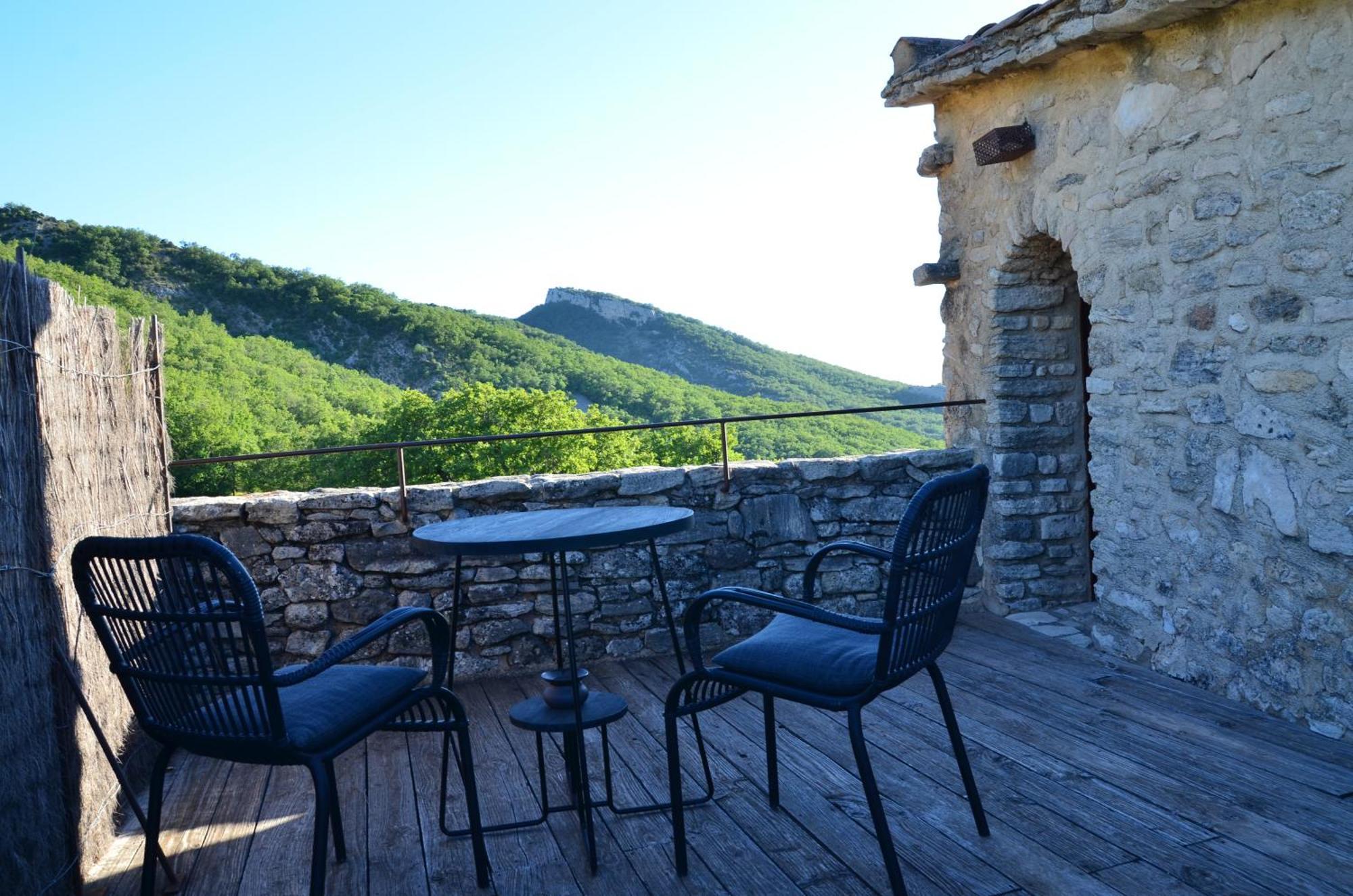 Le Domaine Du Castellas Sivergues Kültér fotó