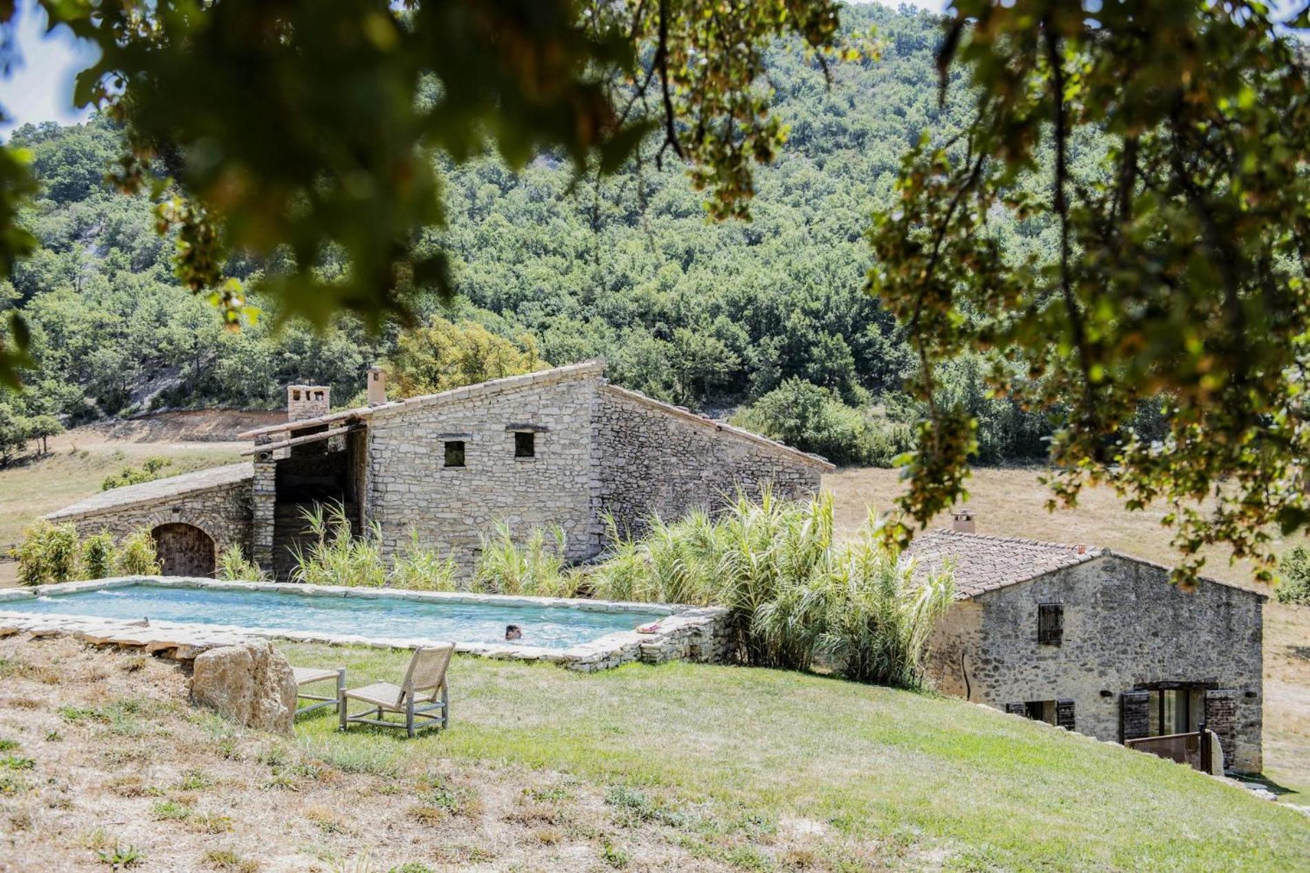 Le Domaine Du Castellas Sivergues Kültér fotó