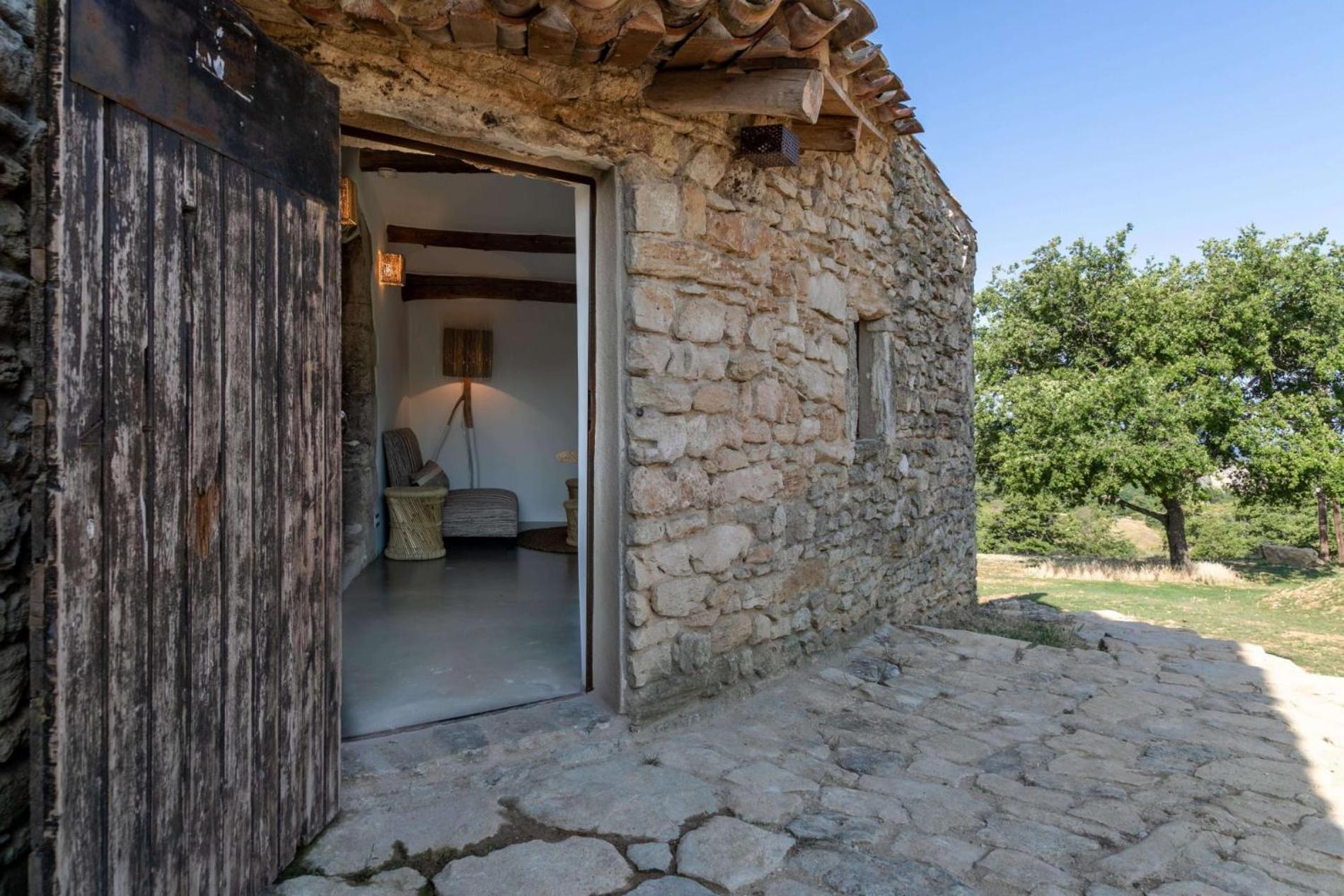Le Domaine Du Castellas Sivergues Kültér fotó